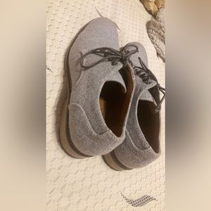 Size 10.5 Mens Gray Dress Shoes